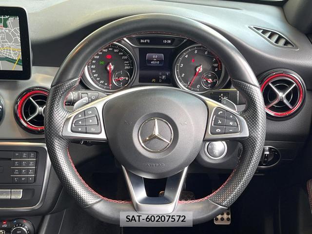 Mercedes Benz CLA-CLASS 2018-03 8011533-8