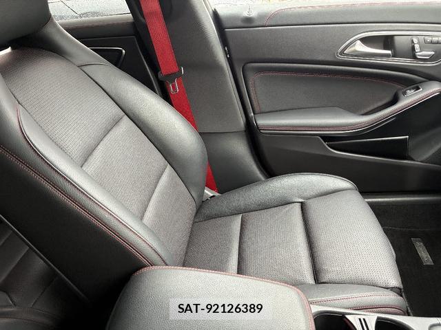 Mercedes Benz CLA-CLASS 2017-10 8012001-9