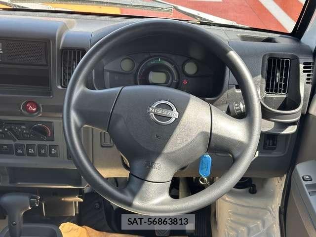 Nissan CLIPPER 2024-09 8010022-5