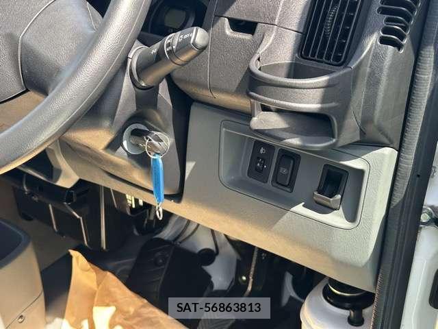 Nissan CLIPPER 2024-09 8010022-8