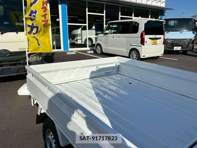 Nissan CLIPPER TRUCK 2026-01 8007847-17