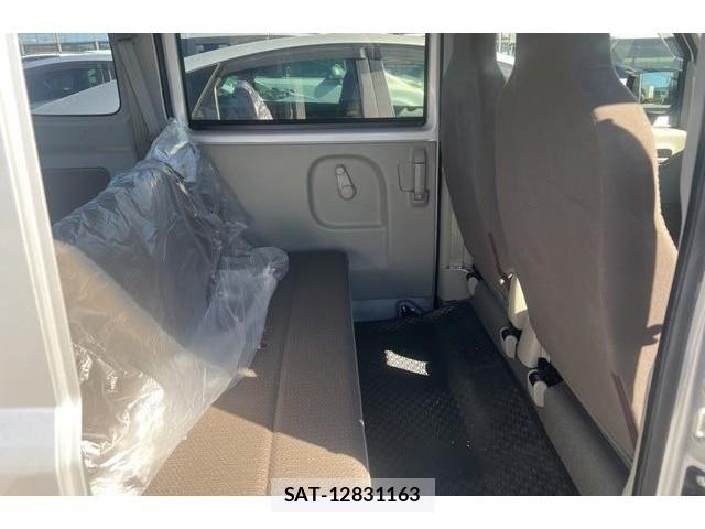Nissan CLIPPER VAN 2025-07 8004270-4