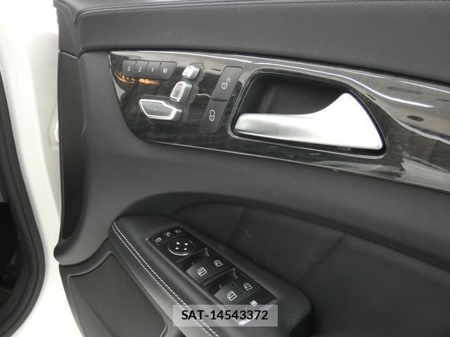 Mercedes Benz CLS-CLASS 2015-09 8011886-17
