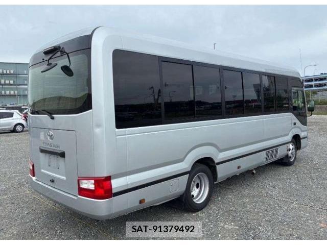 Toyota COASTER 2021 8006947-1