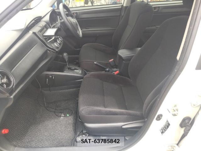 Toyota COROLLA AXIO 2019-06 8005598-15