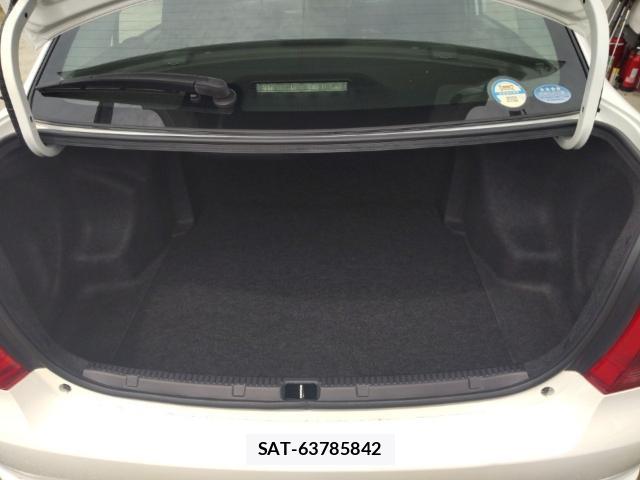 Toyota COROLLA AXIO 2019-06 8005598-7