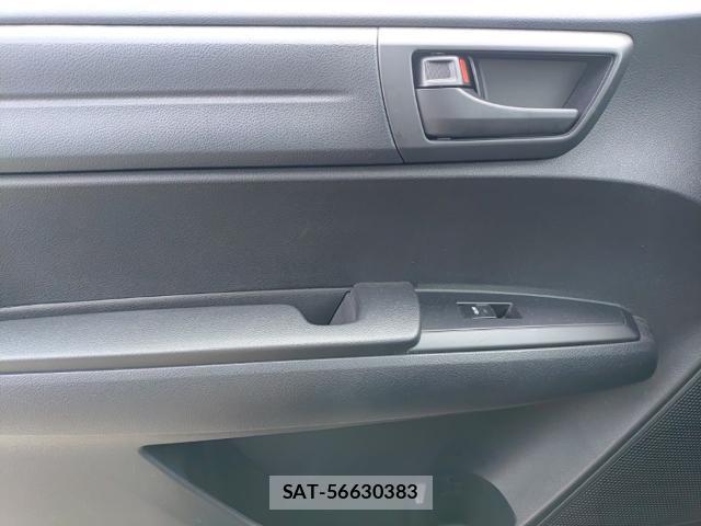 Toyota COROLLA AXIO 2022-07 8005617-12