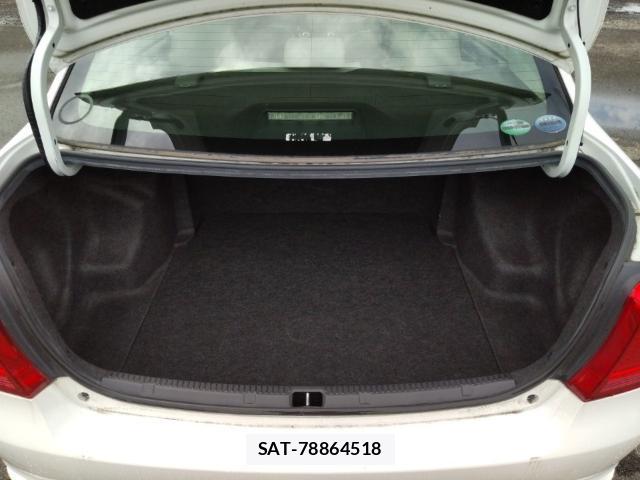Toyota COROLLA AXIO 2017-06 8012092-7