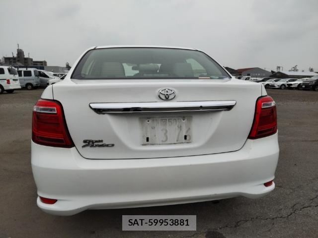 Toyota COROLLA AXIO 2017-06 8012093-1