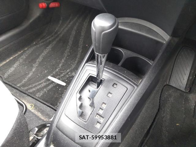 Toyota COROLLA AXIO 2017-06 8012093-11