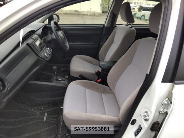 Toyota COROLLA AXIO 2017-06 8012093-15