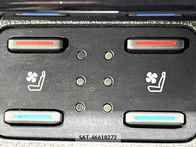 Toyota COROLLA CROSS 2026-04 8008552-5