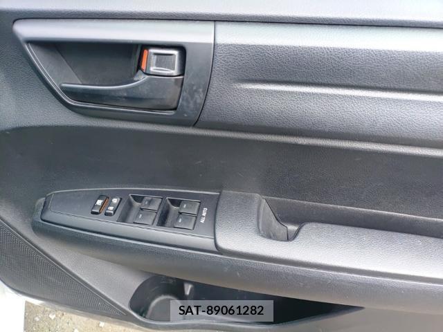 Toyota COROLLA FIELDER 2019-06 8005600-13