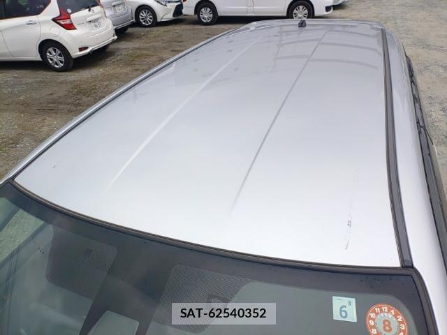 Toyota COROLLA FIELDER 2019-06 8005615-6