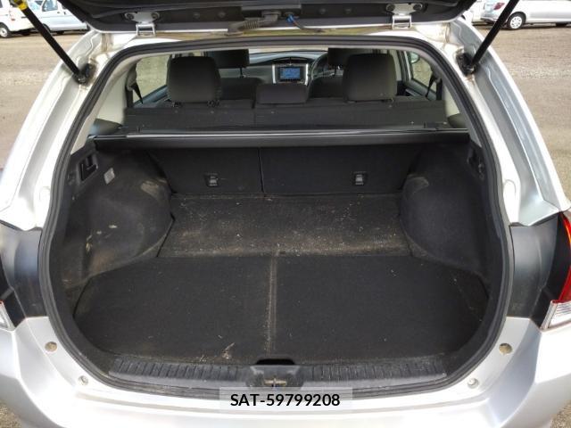 Toyota COROLLA FIELDER 2017-06 8012096-7