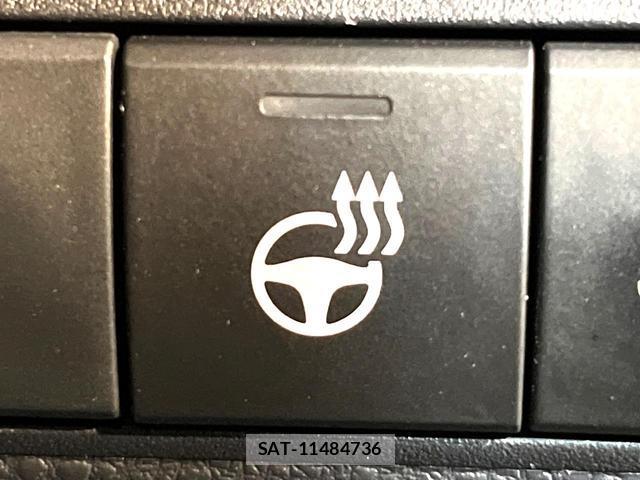 Toyota COROLLA TOURING 2024-06 8004606-5