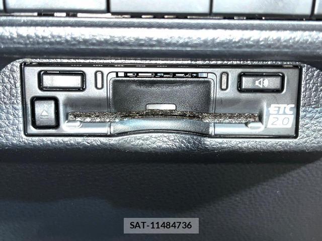 Toyota COROLLA TOURING 2024-06 8004606-6