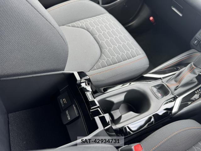Toyota COROLLA TOURING 2021-06 8007834-9