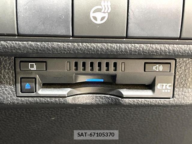 Toyota COROLLA TOURING 2021-02 8008663-4