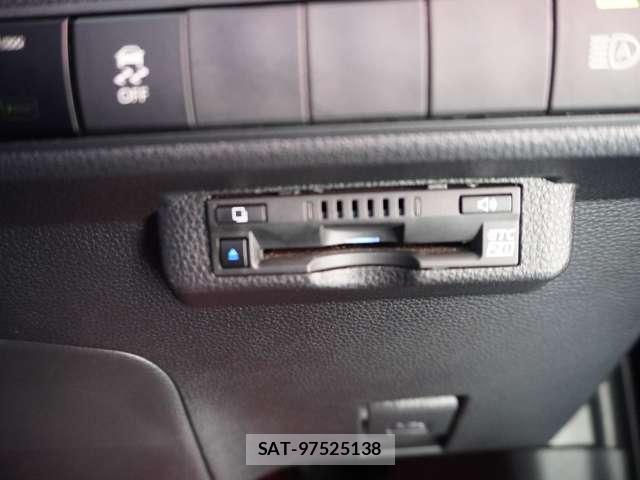 Toyota COROLLA SPORT 2021-12 8003853-11