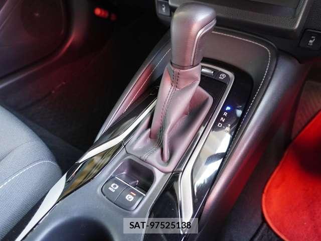 Toyota COROLLA SPORT 2021-12 8003853-16