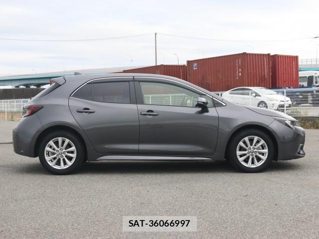 Toyota COROLLA SPORT 2025-01 8004030-3
