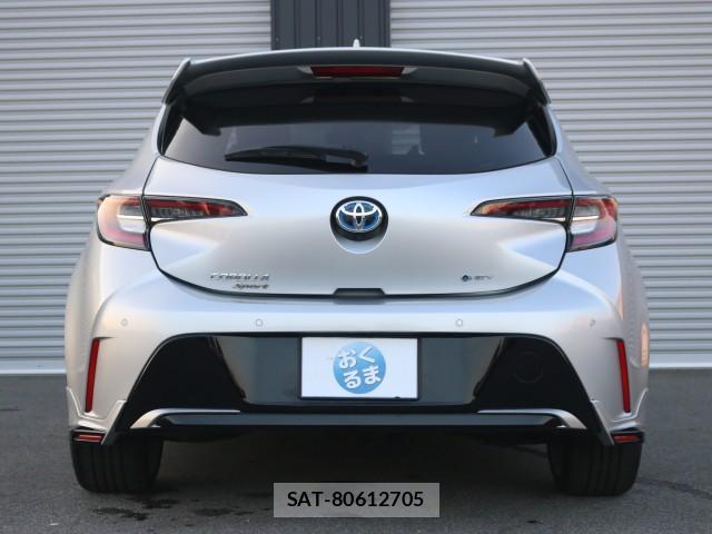Toyota COROLLA SPORT 2022-12 8004033-1
