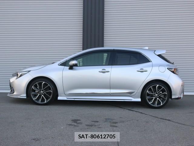 Toyota COROLLA SPORT 2022-12 8004033-10
