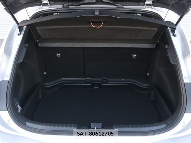 Toyota COROLLA SPORT 2022-12 8004033-18