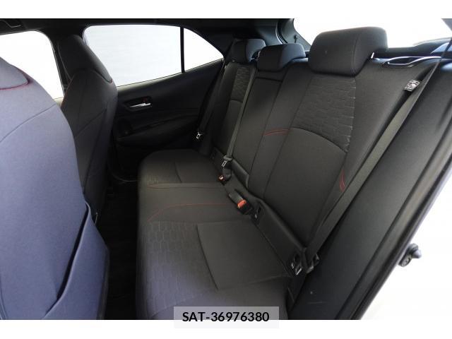 Toyota COROLLA SPORT 2018-11 8004930-6