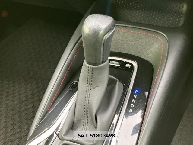 Toyota COROLLA SPORT 2019-08 8005897-17