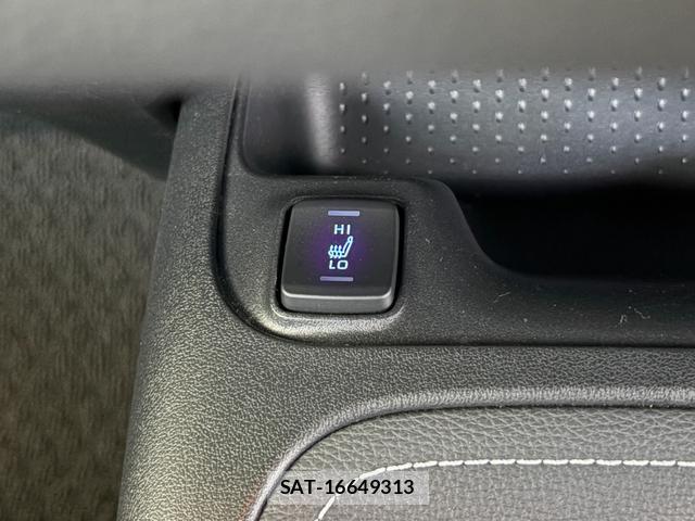 Toyota COROLLA SPORT 2022-03 8006368-18