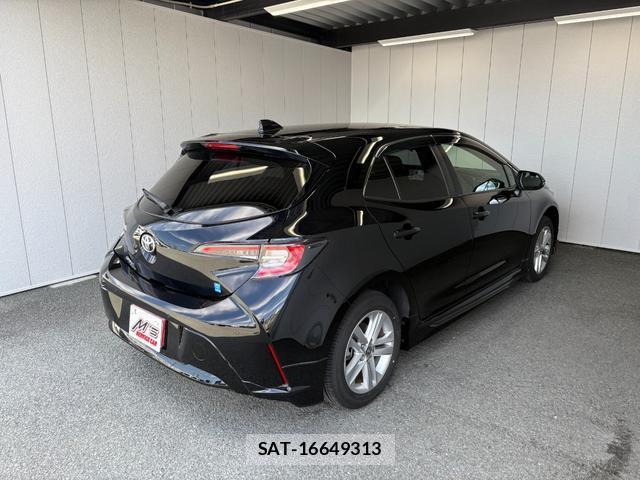 Toyota COROLLA SPORT 2022-03 8006368-2