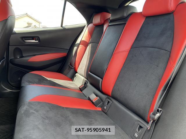 Toyota COROLLA SPORT 2018-07 8006413-19