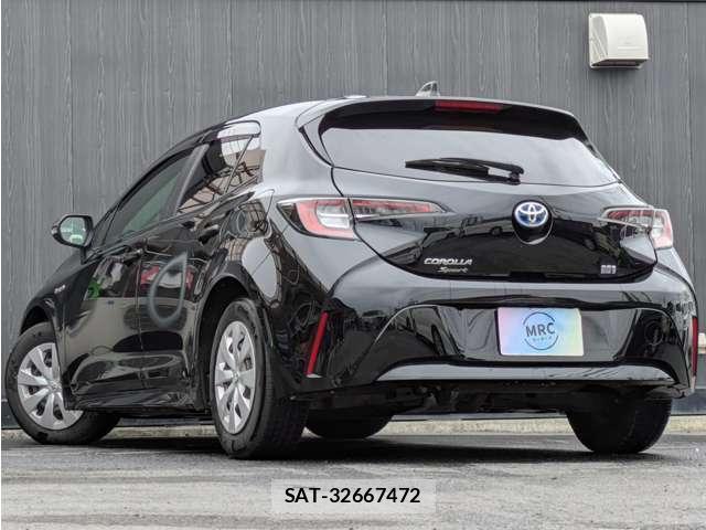 Toyota COROLLA SPORT 2018-08 8007956-4