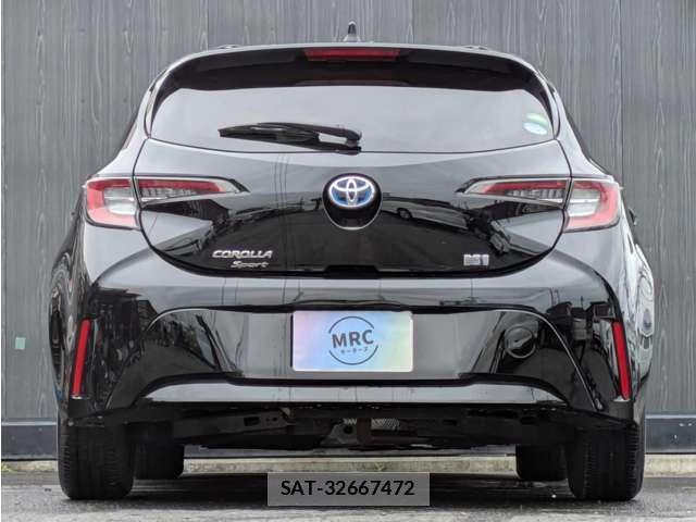 Toyota COROLLA SPORT 2018-08 8007956-6