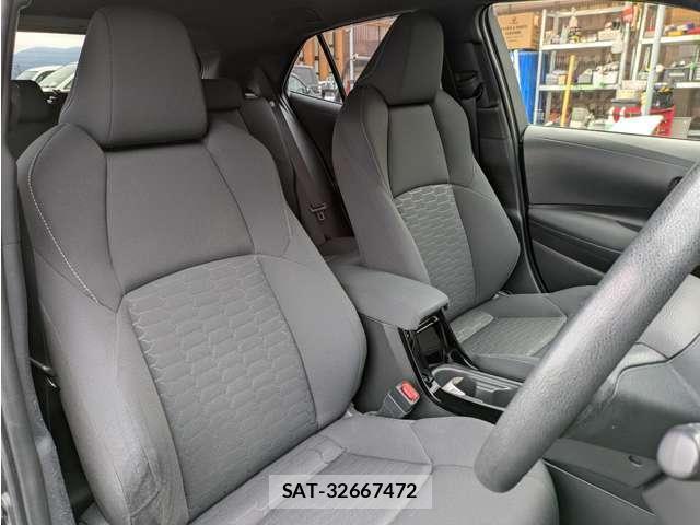 Toyota COROLLA SPORT 2018-08 8007956-9