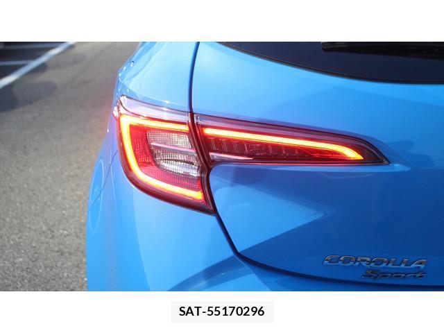 Toyota COROLLA SPORT 2021-05 8008446-13