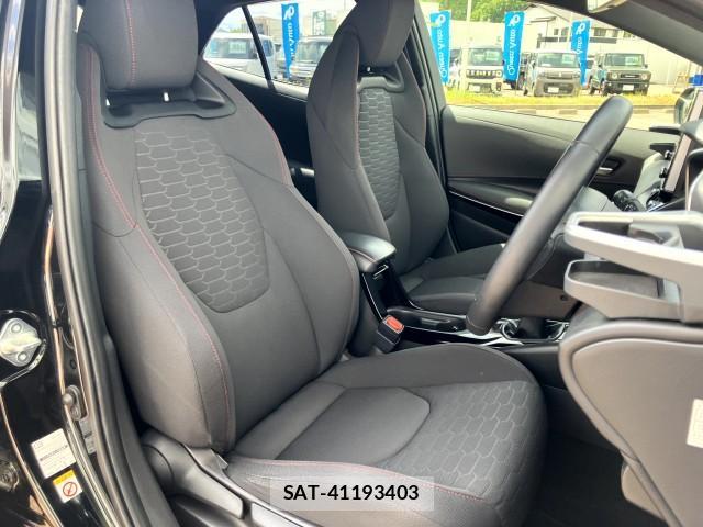 Toyota COROLLA SPORT 2020-04 8008774-18