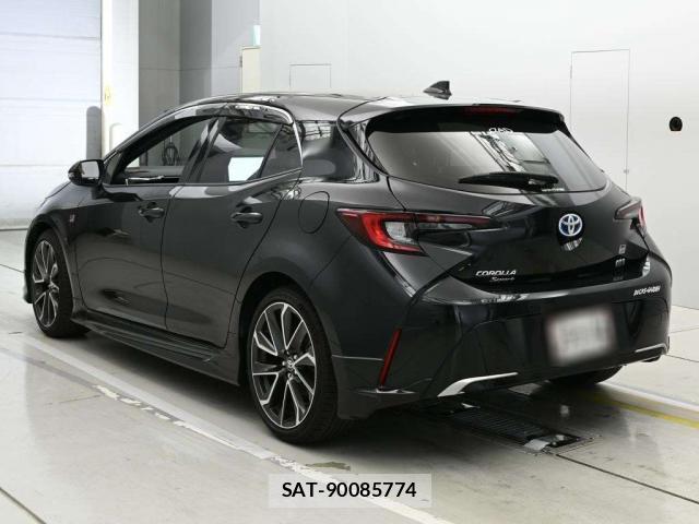 Toyota COROLLA SPORT 2023-02 8009090-1