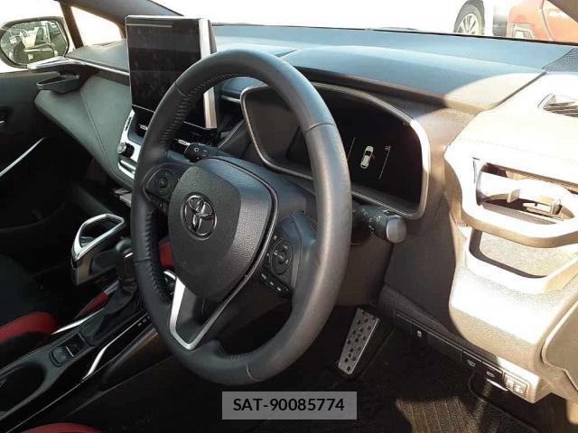 Toyota COROLLA SPORT 2023-02 8009090-2