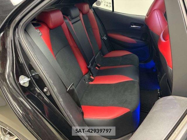 Toyota COROLLA SPORT 2022-05 8009125-8