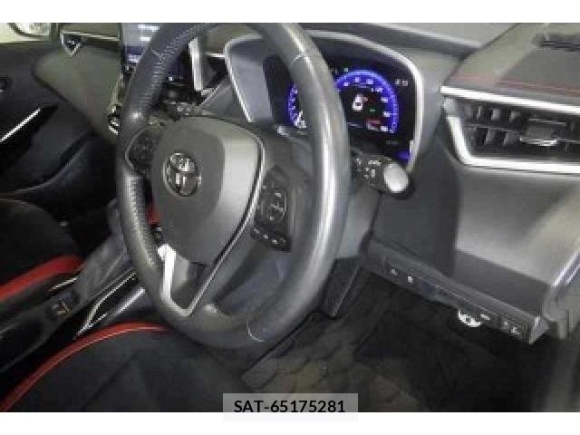 Toyota COROLLA SPORT 2018-08 8009152-4