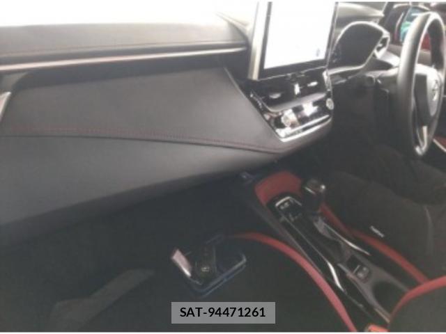 Toyota COROLLA SPORT 2023-06 8009243-2