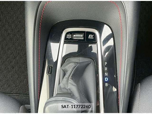 Toyota COROLLA SPORT 2020-03 8009583-18