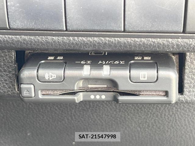 Toyota COROLLA SPORT 2019-04 8010139-3