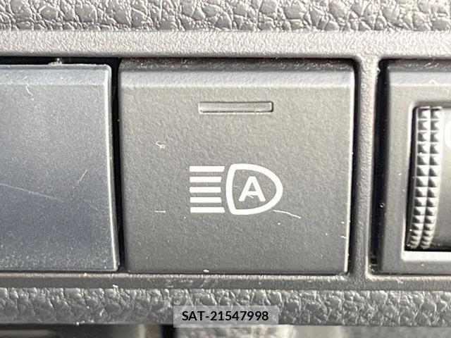Toyota COROLLA SPORT 2019-04 8010139-6
