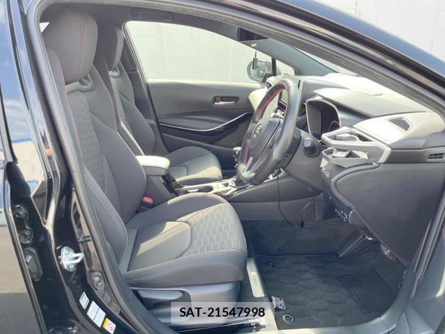 Toyota COROLLA SPORT 2019-04 8010139-8