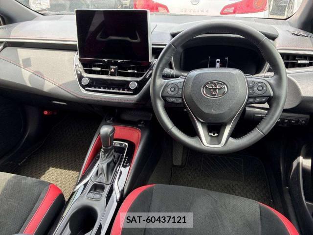 Toyota COROLLA SPORT 2023-04 8010232-2