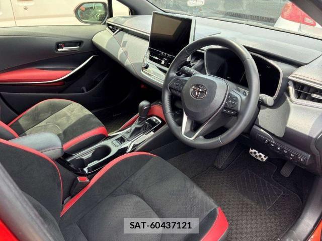 Toyota COROLLA SPORT 2023-04 8010232-5